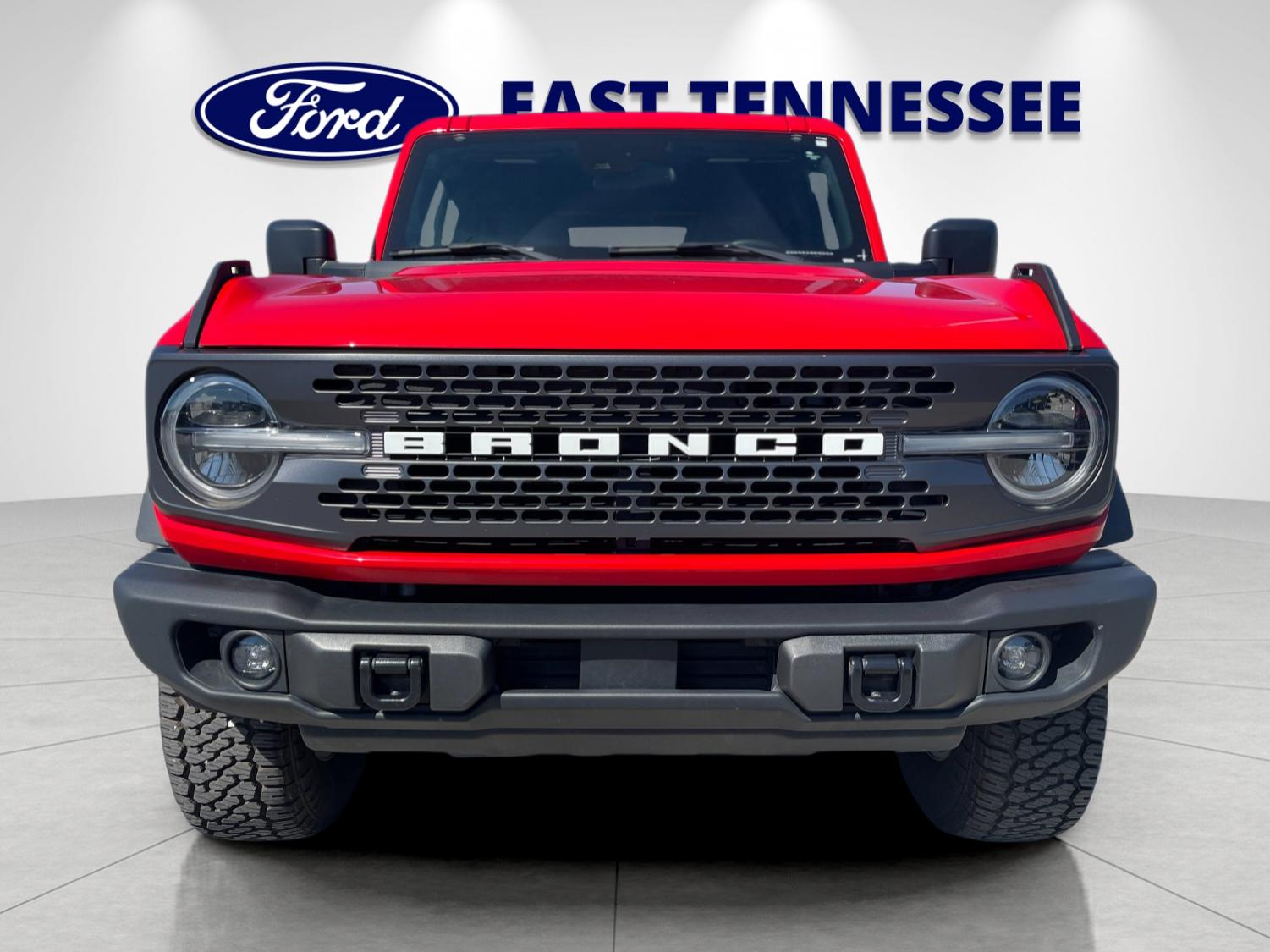 Used 2023 Red Ford Badlands image 9