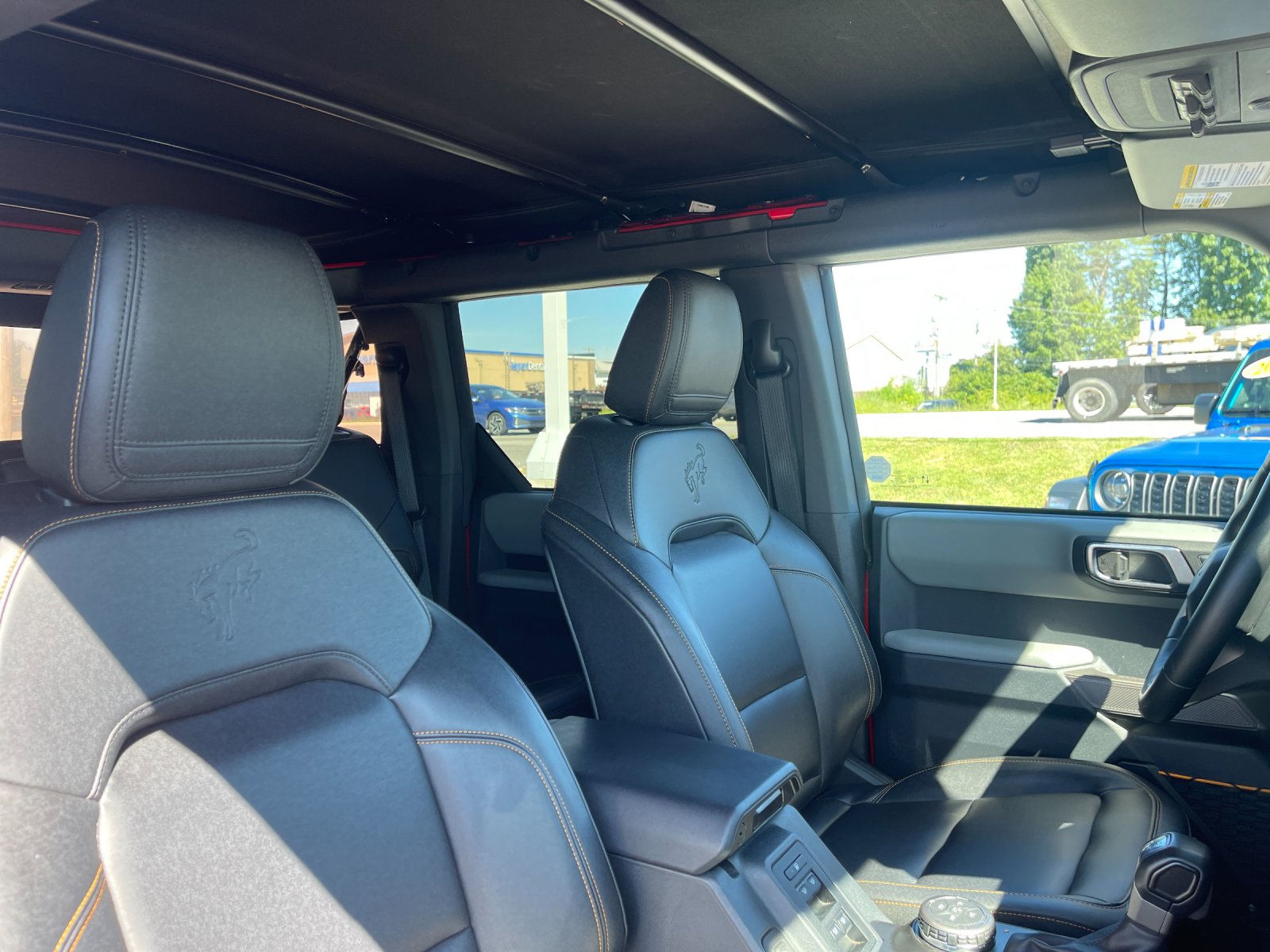 Used 2023 Red Ford Badlands image 21