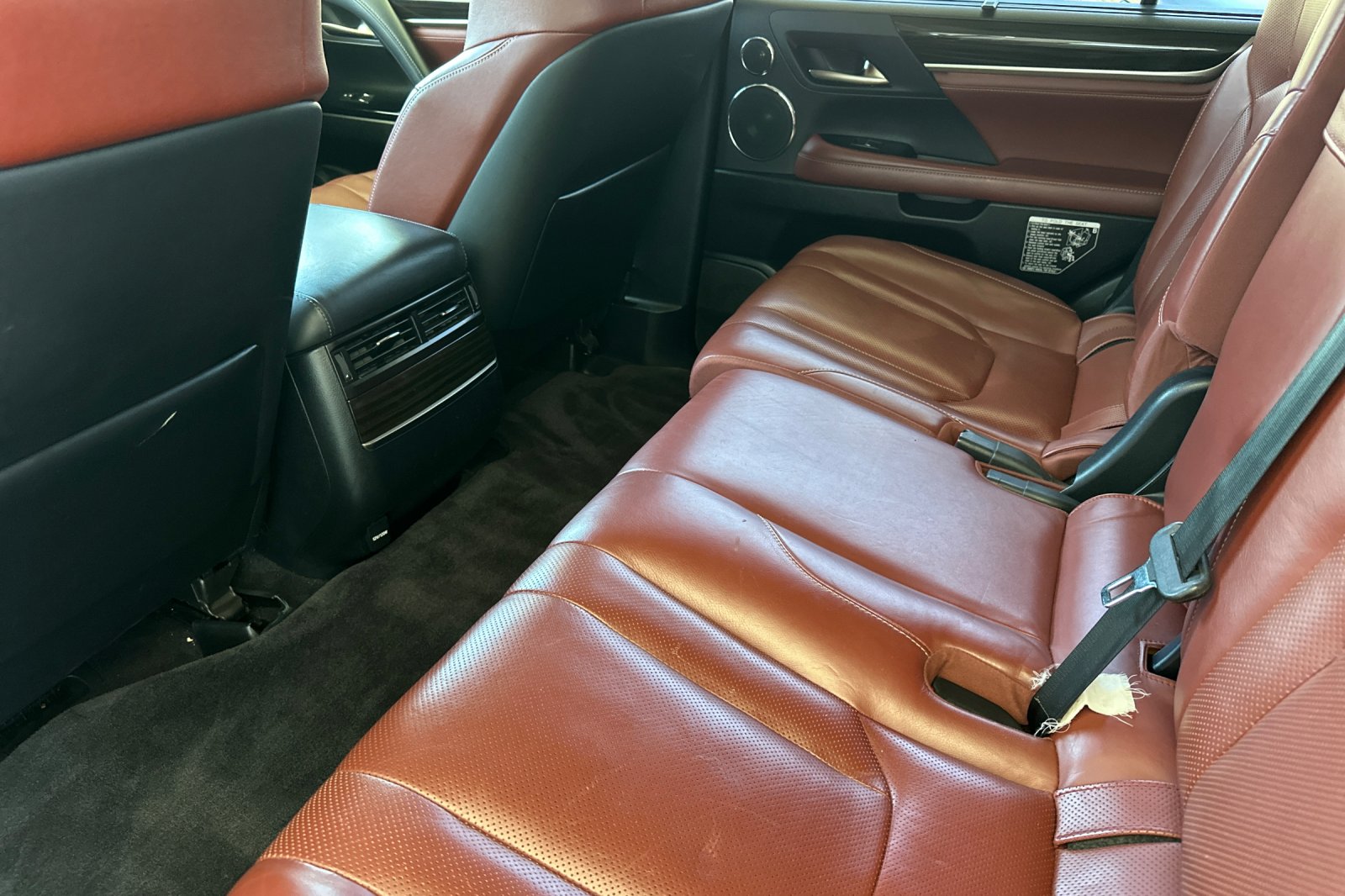 Used 2016 Silver Lexus 570 image 14