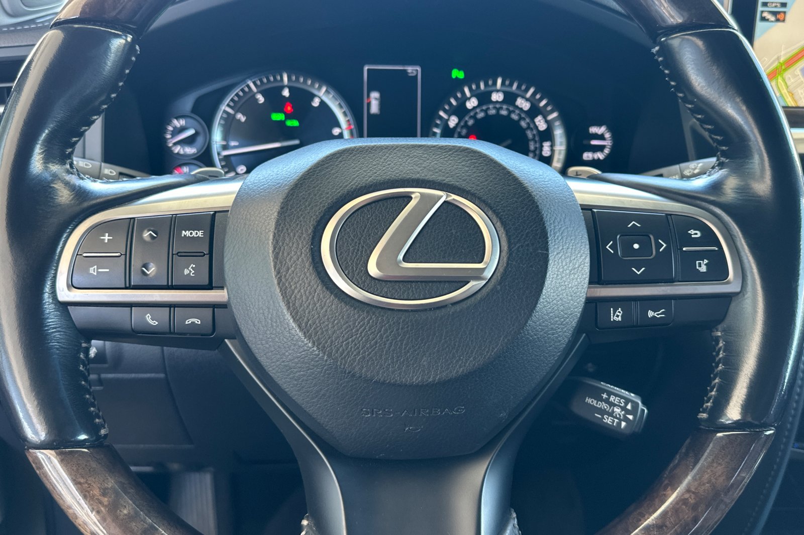 Used 2016 Silver Lexus 570 image 30