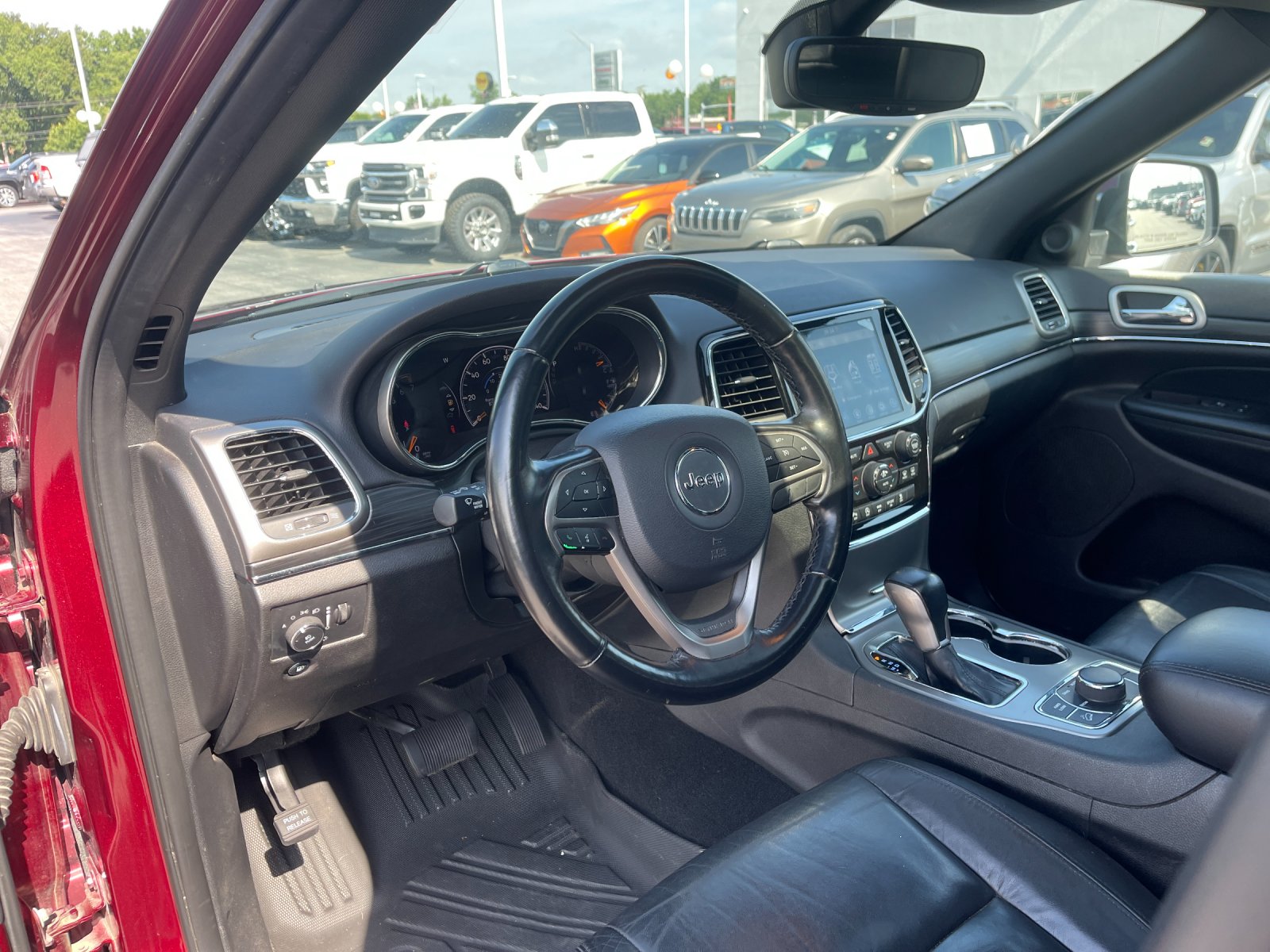Used 2021 Red Jeep Limited image 11