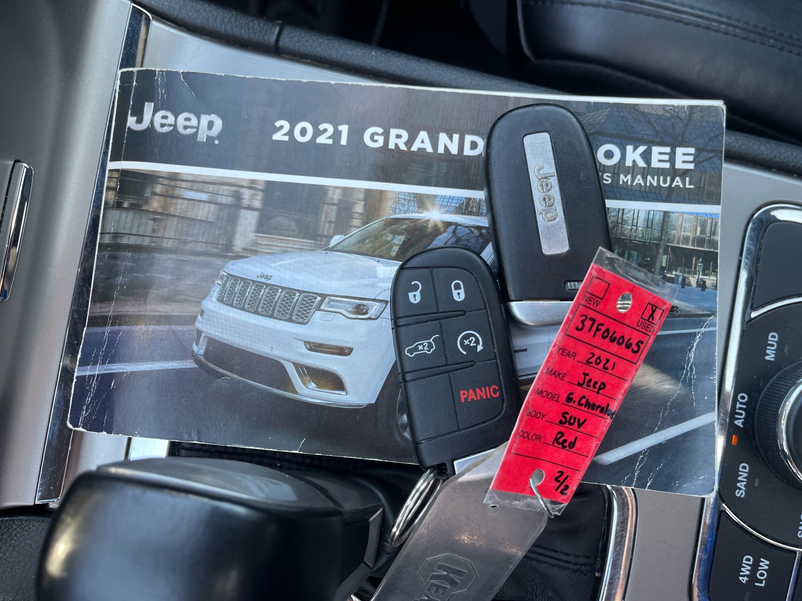 Used 2021 Red Jeep Limited image 10