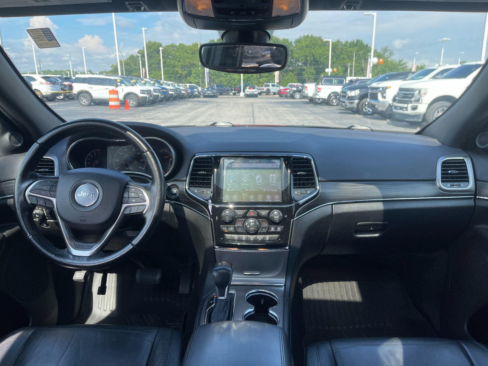 Used 2021 Red Jeep Limited image 15