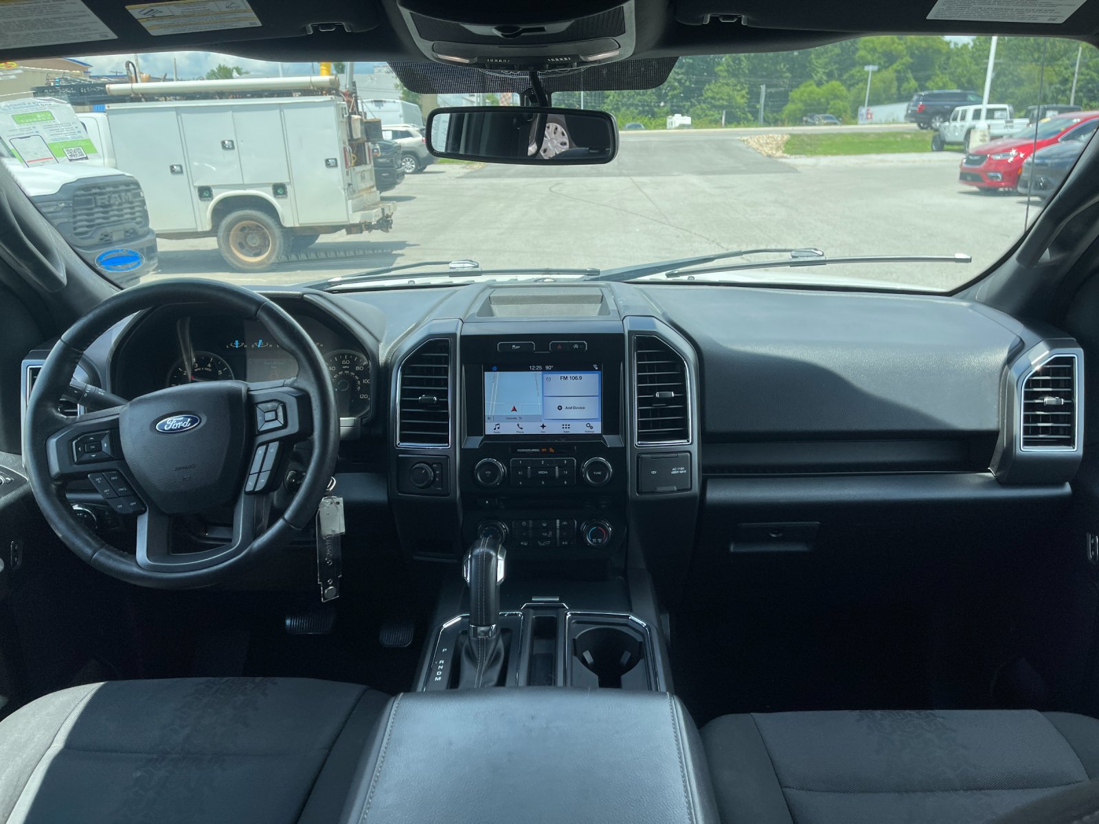 Used 2018 White Ford XLT image 15