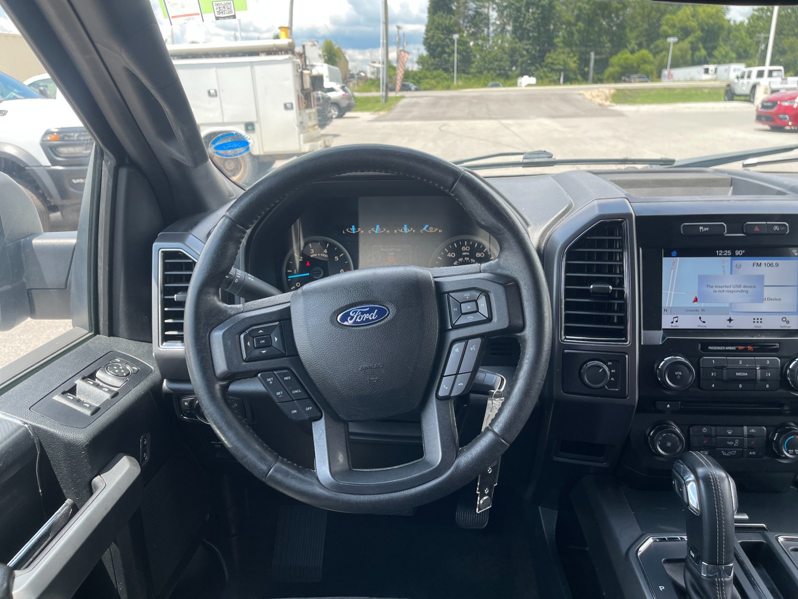 Used 2018 White Ford XLT image 16