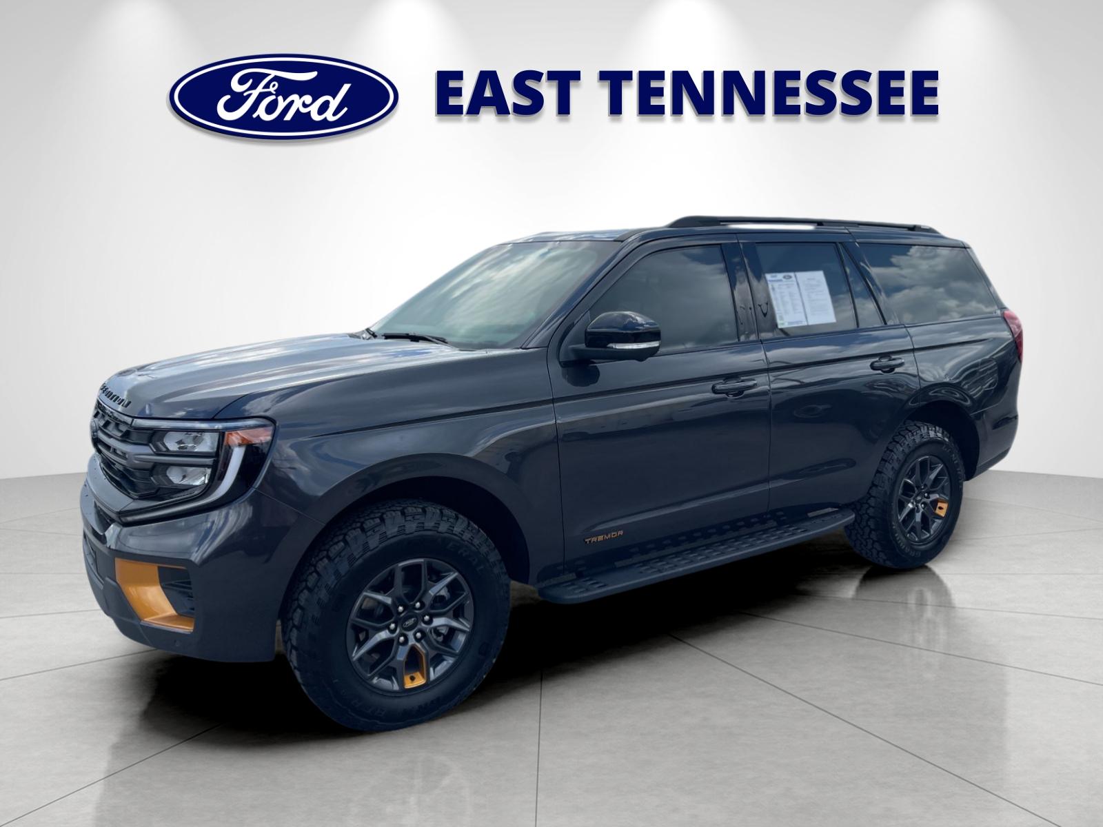 Used 2025 Gray Ford Tremor image 7