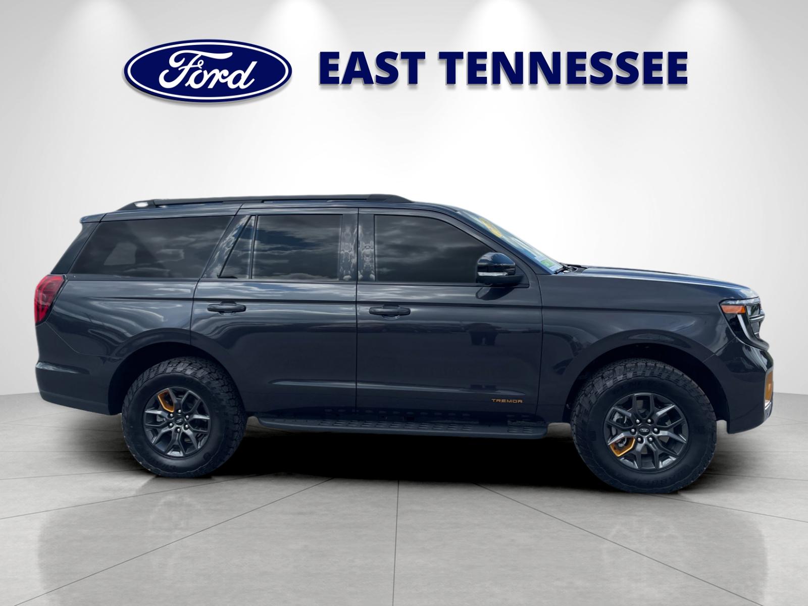 Used 2025 Gray Ford Tremor image 2