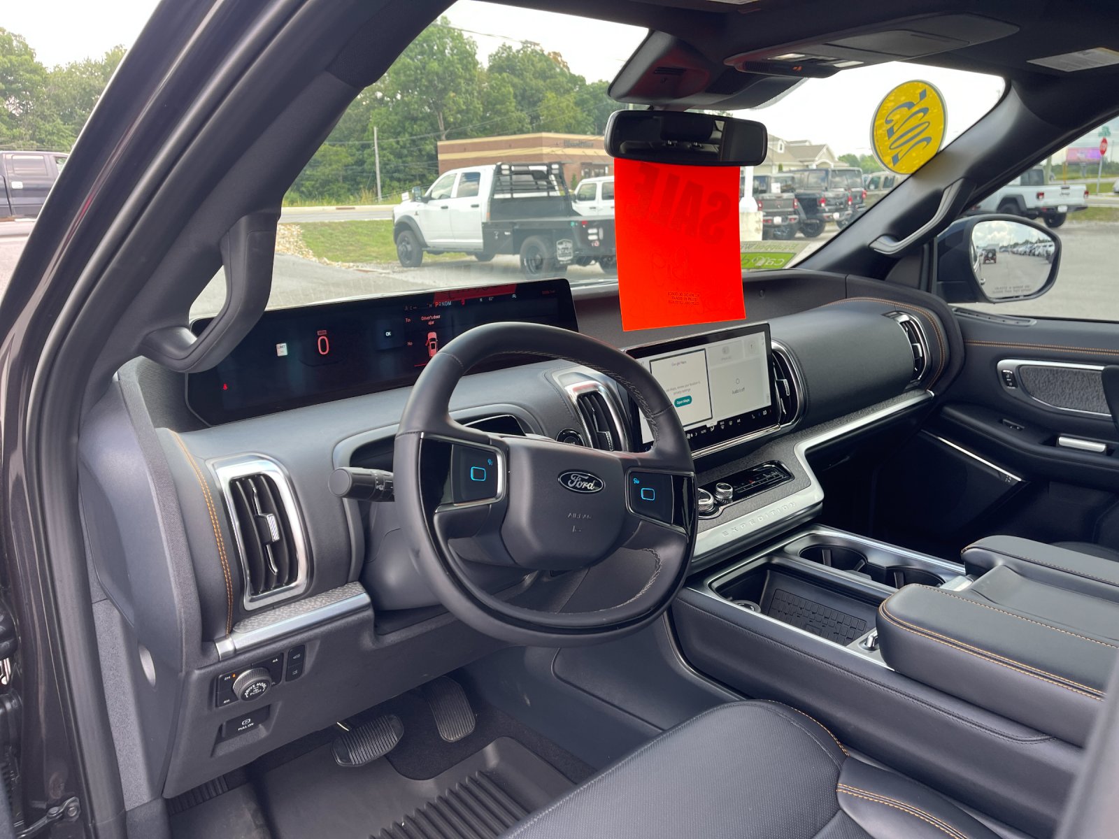 Used 2025 Gray Ford Tremor image 11