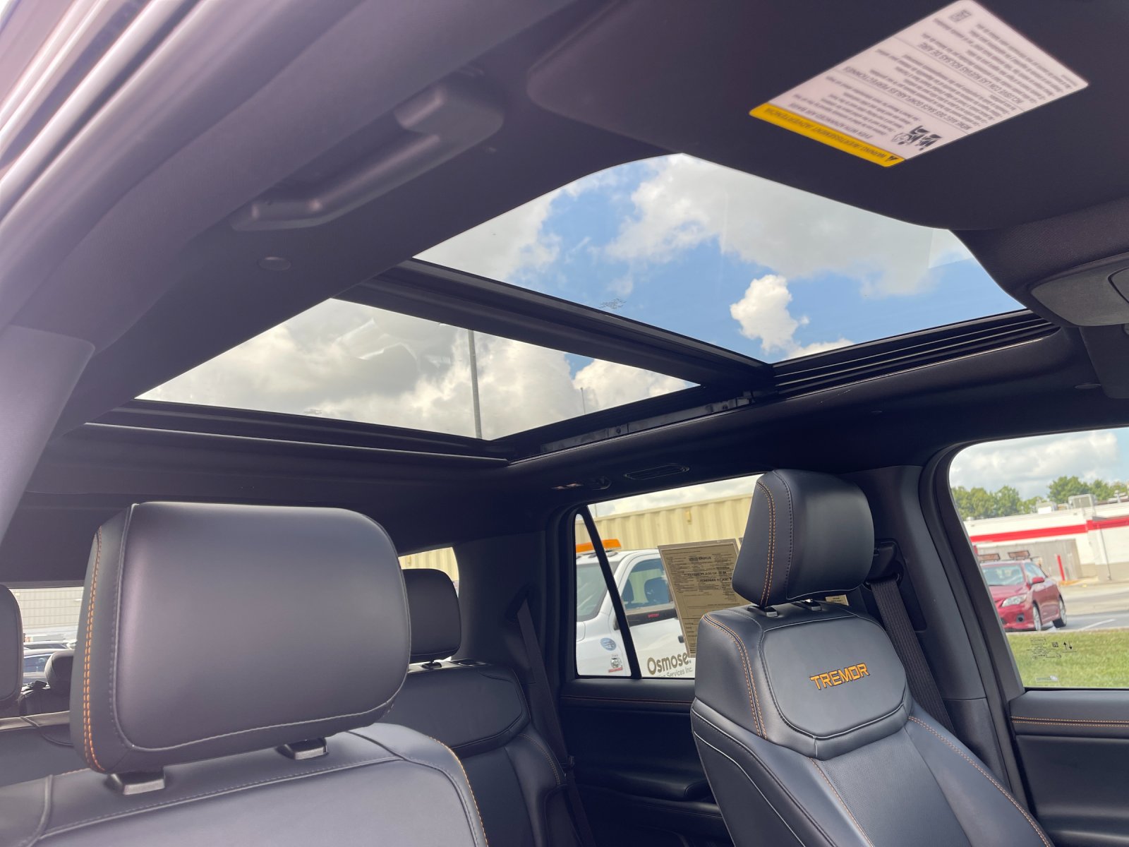 Used 2025 Gray Ford Tremor image 20