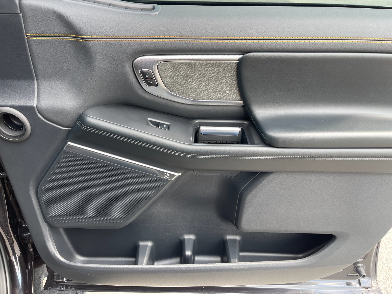 Used 2025 Gray Ford Tremor image 21