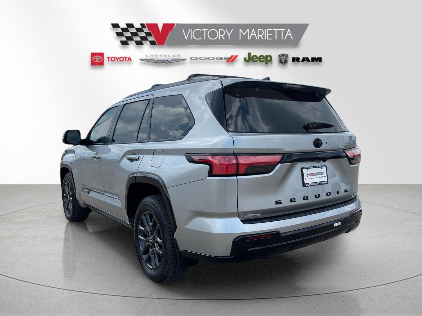 2026 Toyota Sequoia Platinum - Photo 3
