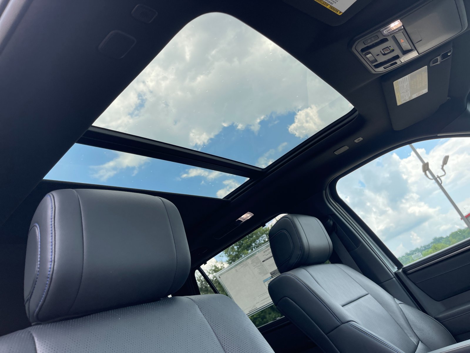 2026 Toyota Sequoia Platinum - Photo 19