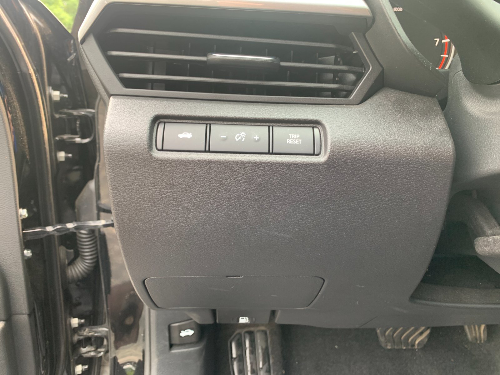 Used 2023 Black Nissan 2.5 SR image 31