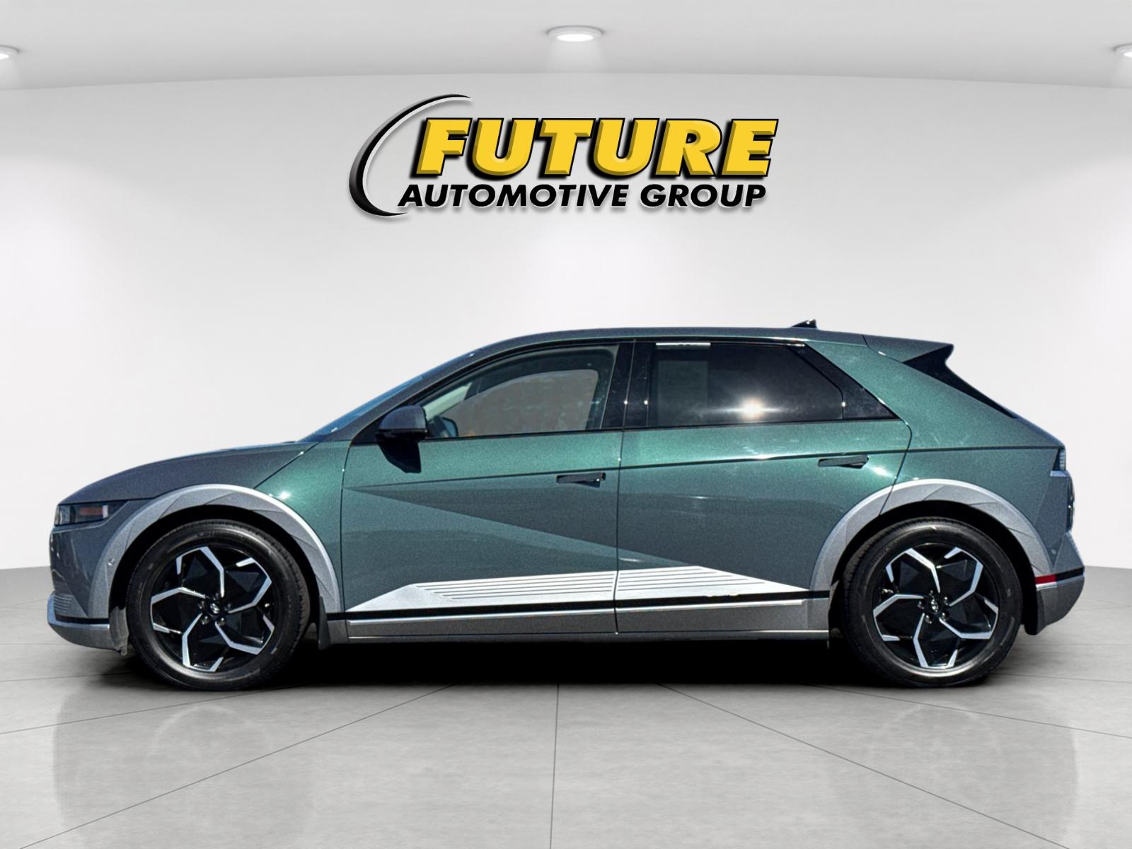 Certified Used 2023 Green Hyundai Limited image 6