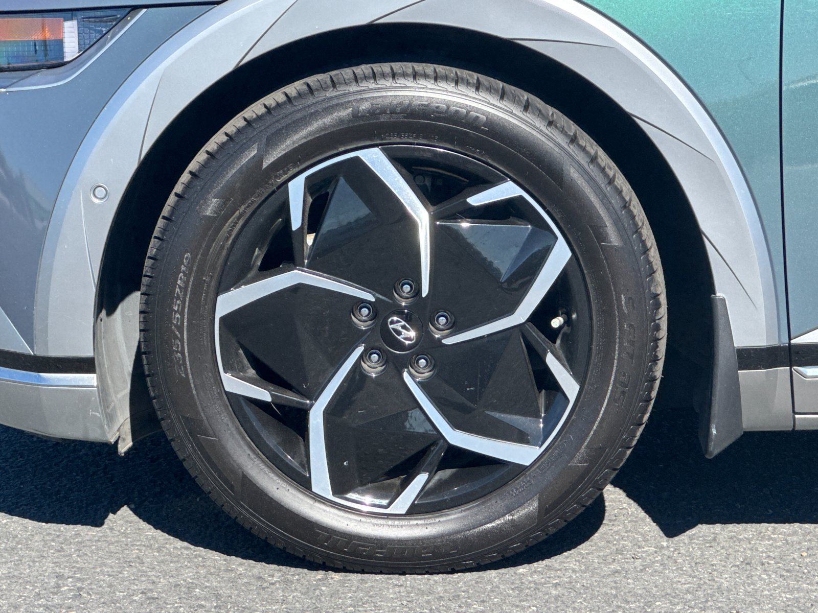 Certified Used 2023 Green Hyundai Limited image 25