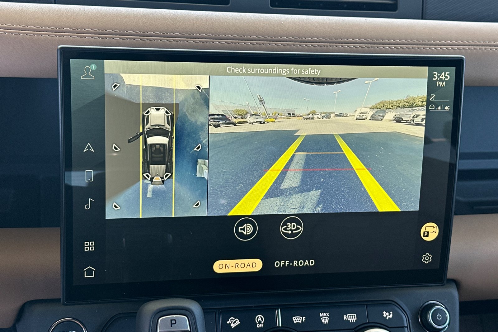 New 2026 Fuji White Land Rover X-Dynamic SE image 20