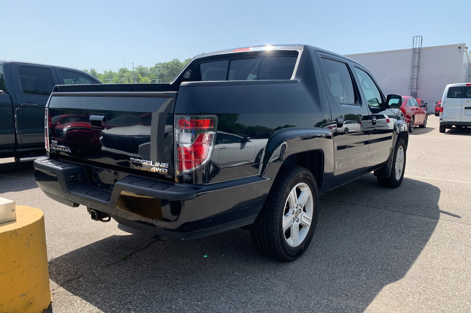 Used 2013 Black Honda RTL image 3