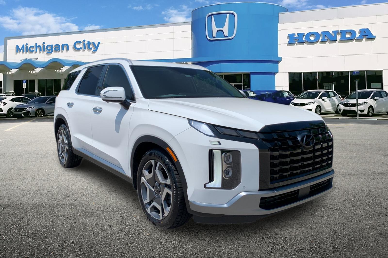 Used 2024 White Hyundai Limited image 7