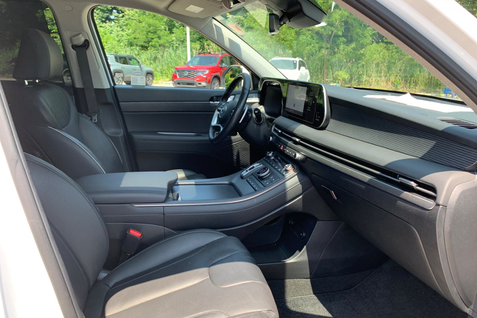 Used 2024 White Hyundai Limited image 20