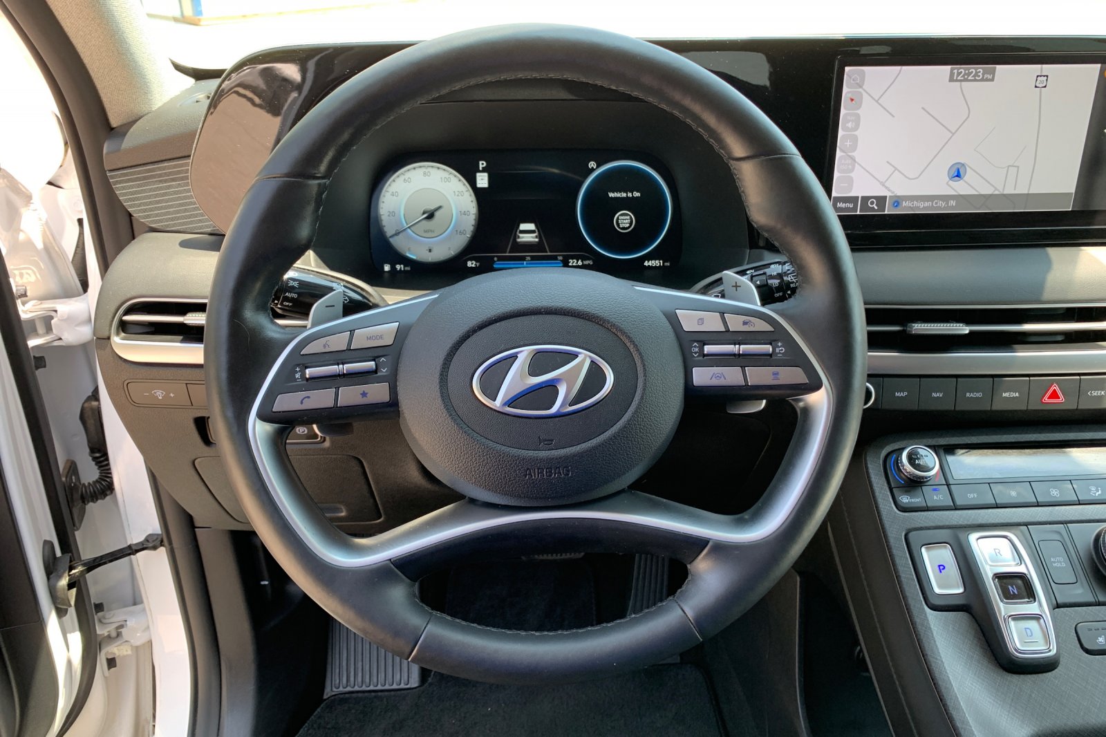 Used 2024 White Hyundai Limited image 30