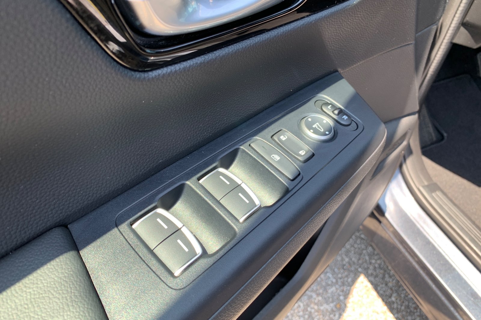 Certified Used 2024 Meteorite Gray Metallic Honda Sport Touring image 13