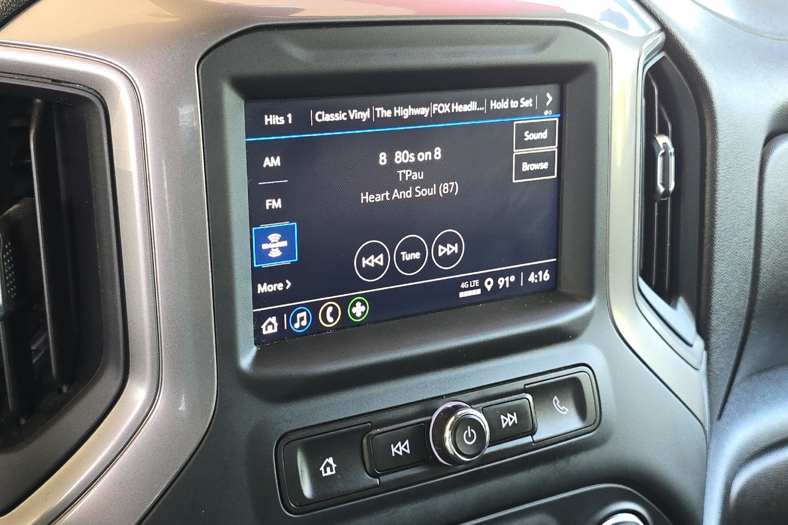 Used 2023 Red Chevrolet Custom image 27