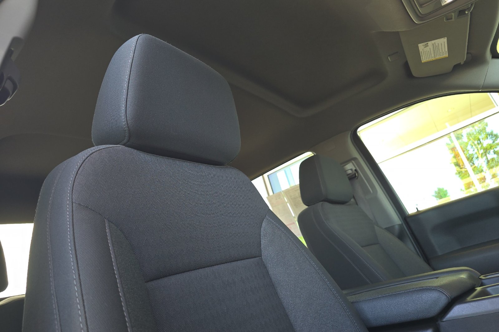 Used 2023 Red Chevrolet Custom image 16