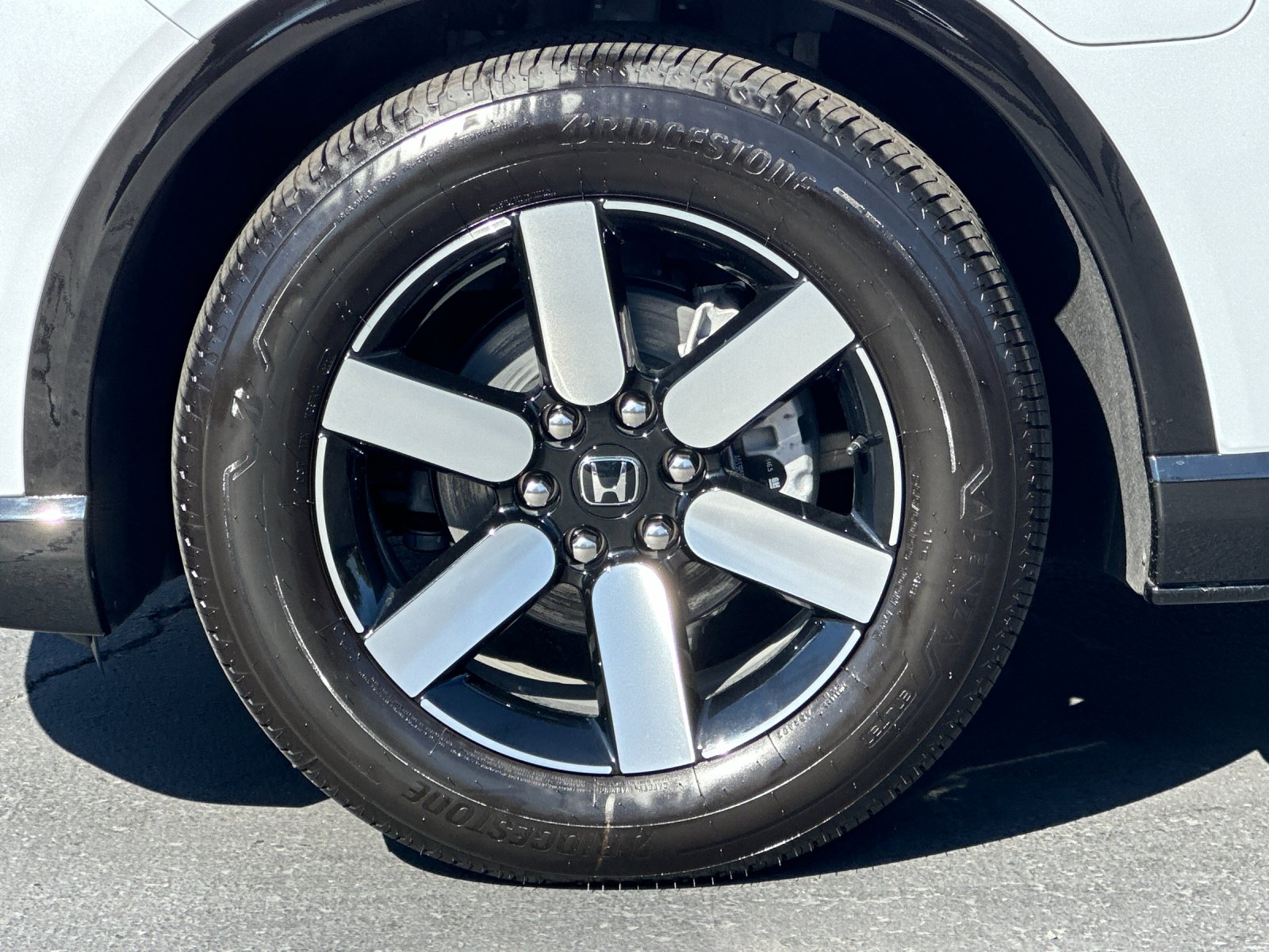 Used 2026 White Honda Touring image 25