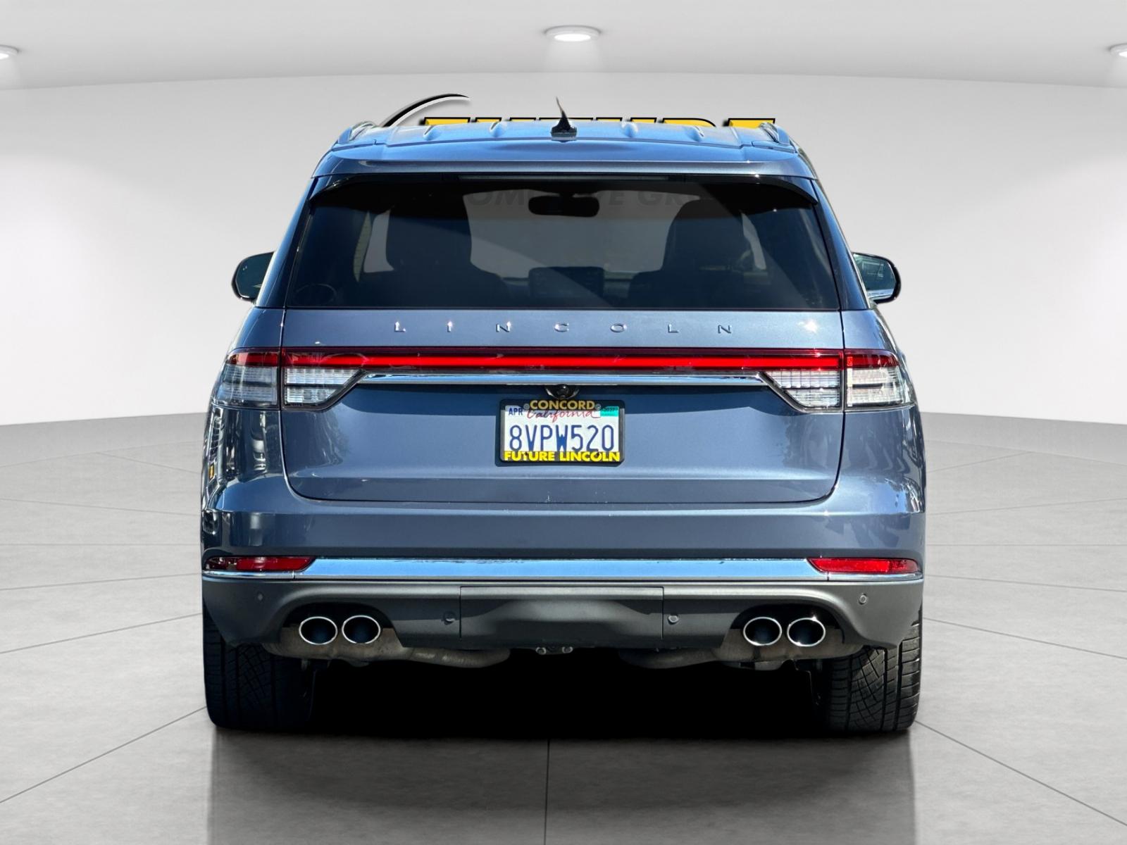 Used 2021 Blue Lincoln Reserve image 4