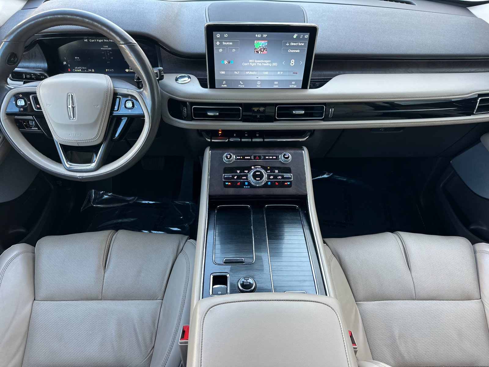 Used 2021 Blue Lincoln Reserve image 12