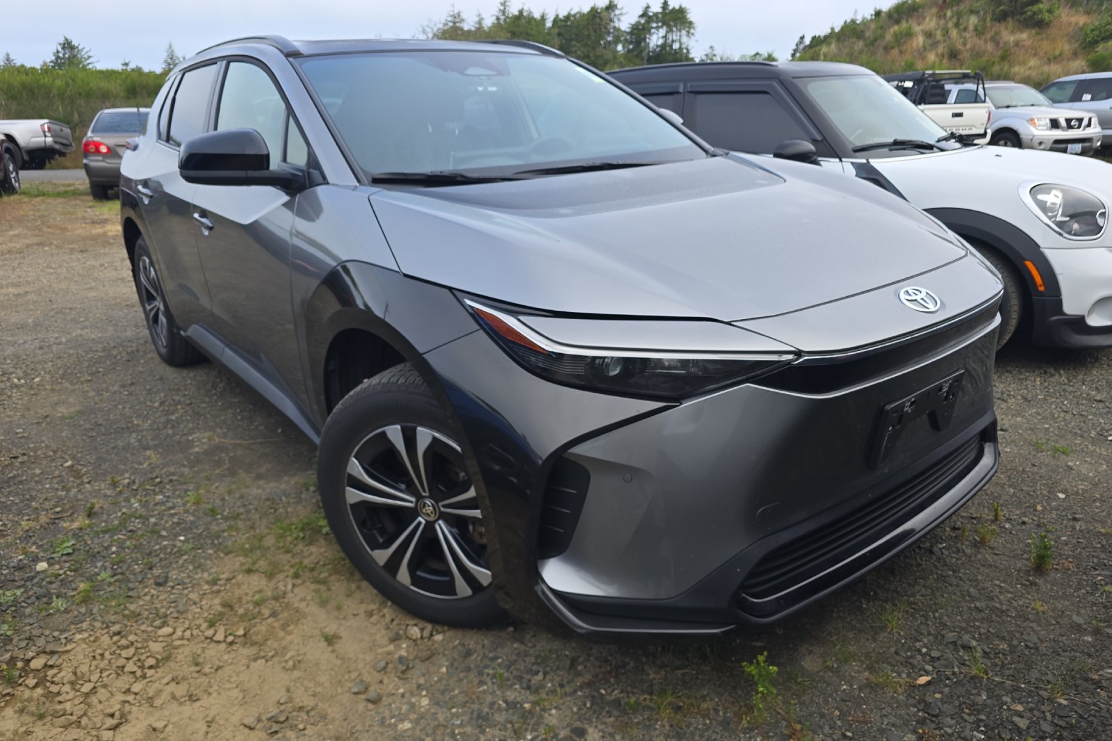 2024 Toyota bZ4X XLE AWD's photo