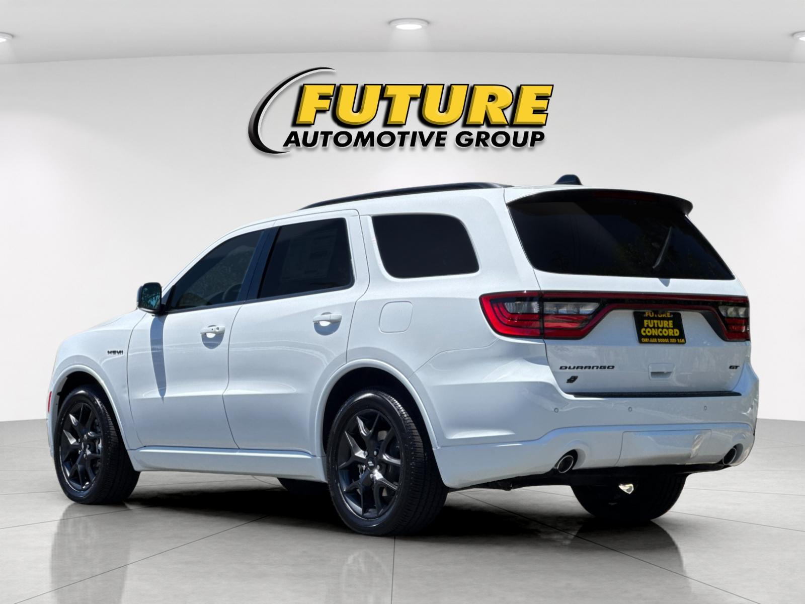 New 2026 White Knuckle Clear-Coat Exterior Paint Dodge GT Plus HEMI V8 image 6