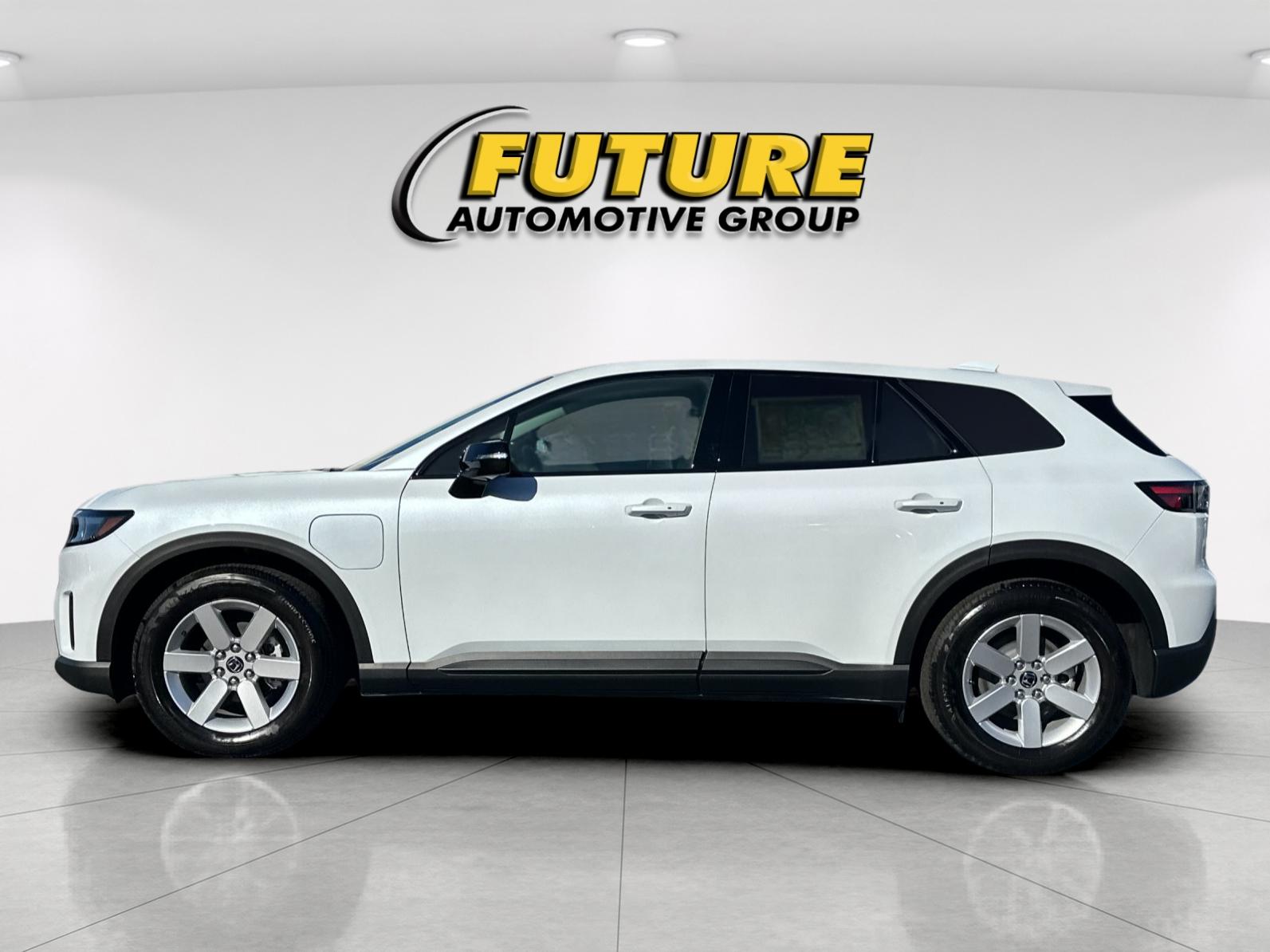 Used 2026 White Honda EX image 6