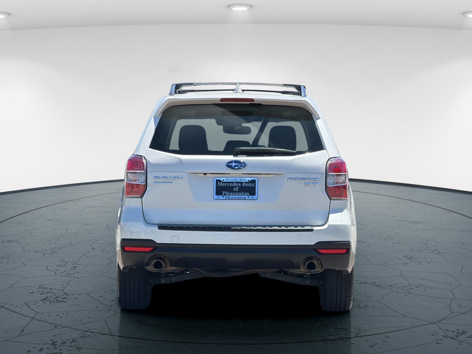 Used 2016 Crystal White Pearl Subaru 2.0XT Touring 4D Sport Utility image 6