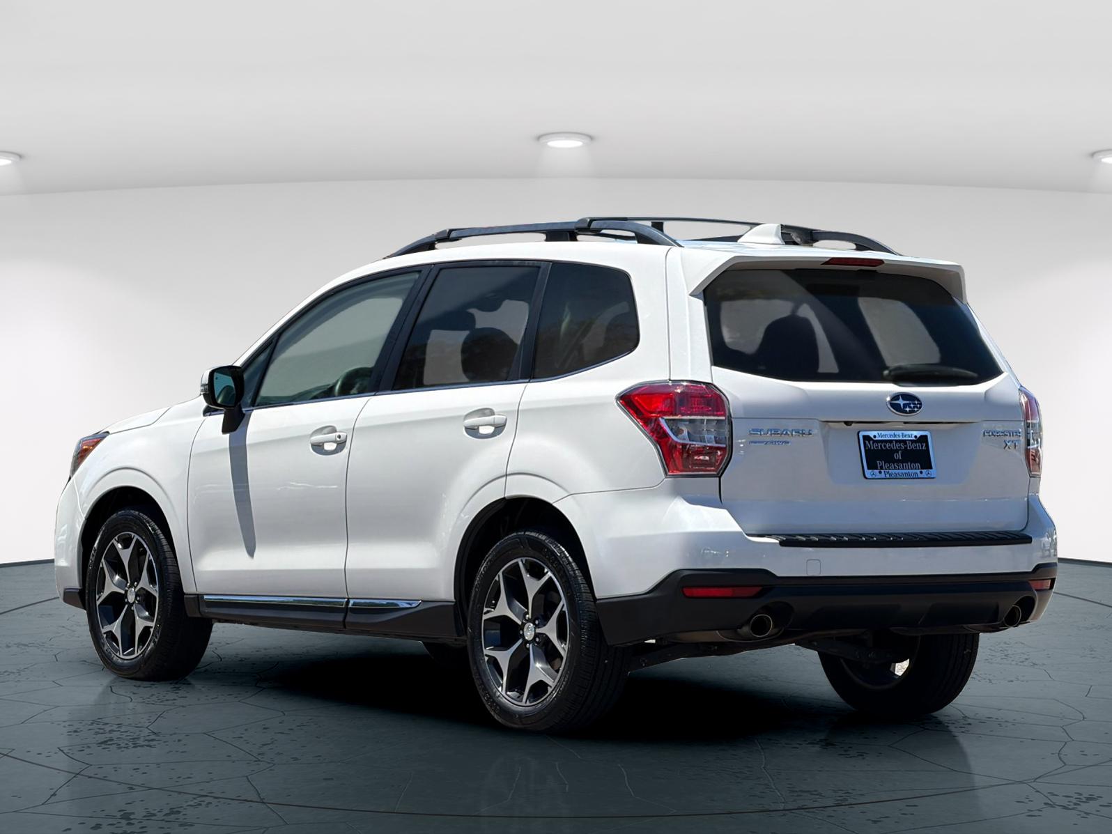 Used 2016 Crystal White Pearl Subaru 2.0XT Touring 4D Sport Utility image 5