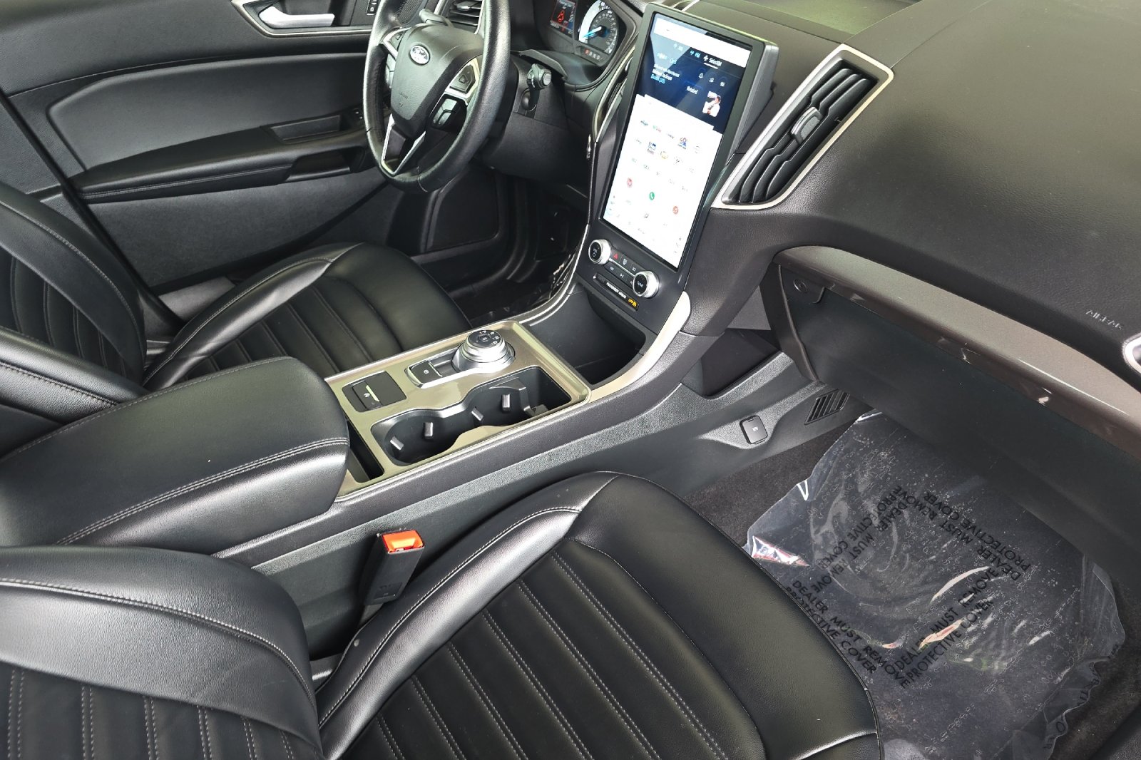 Used 2024 White Ford SEL image 16