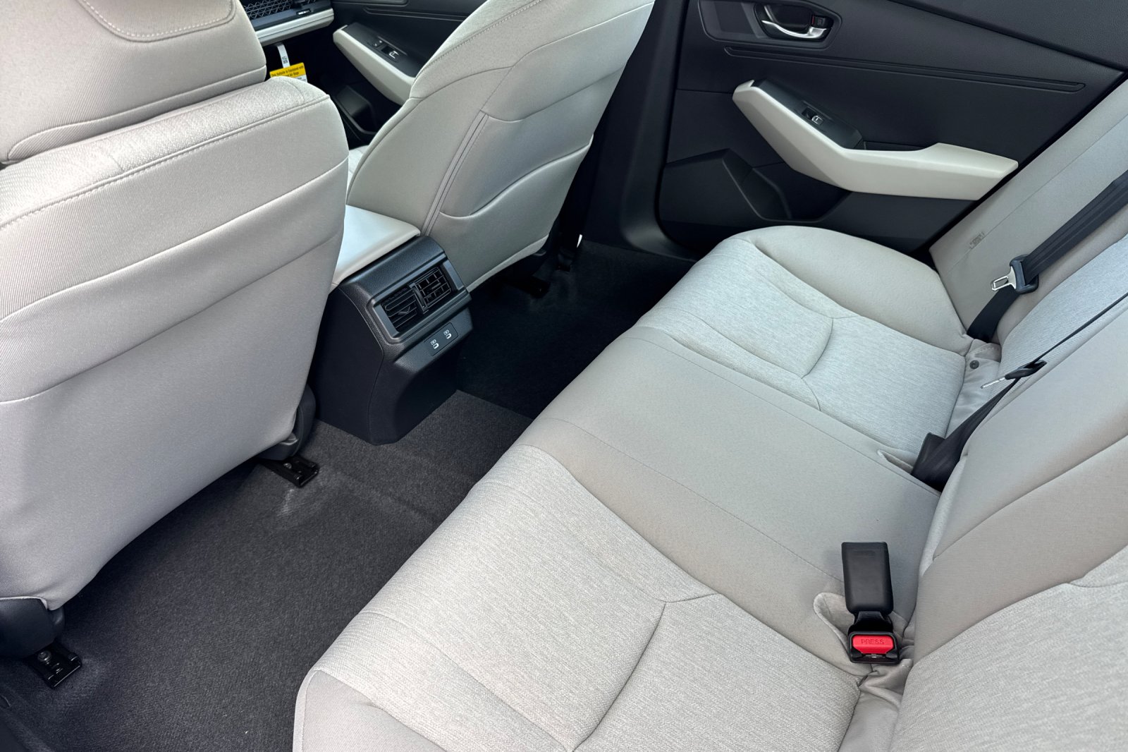 New 2026 Platinum White Pearl Honda LX image 36