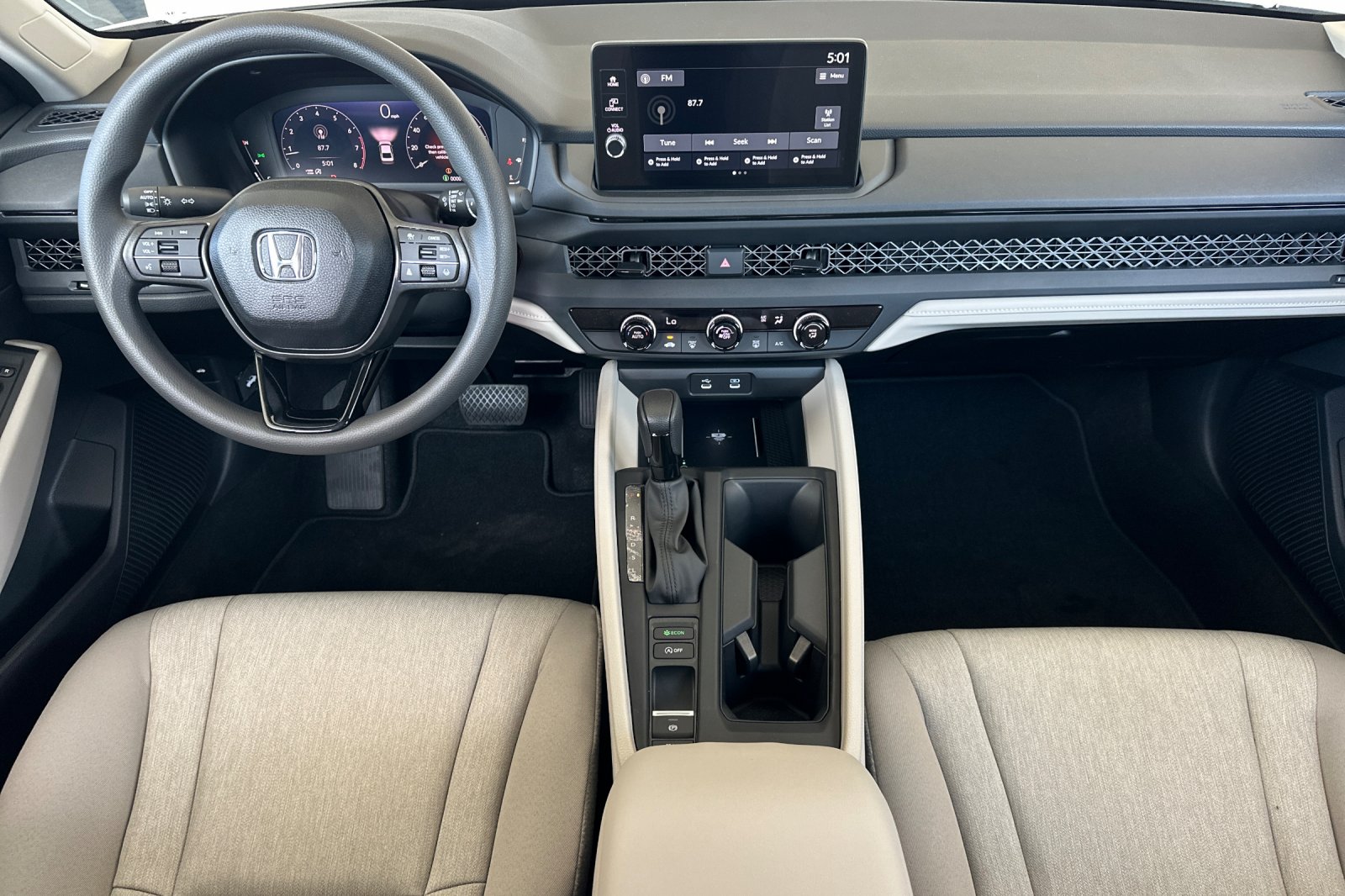 New 2026 Platinum White Pearl Honda LX image 15