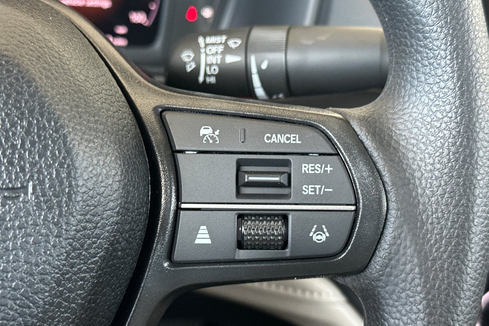 New 2026 Platinum White Pearl Honda LX image 27