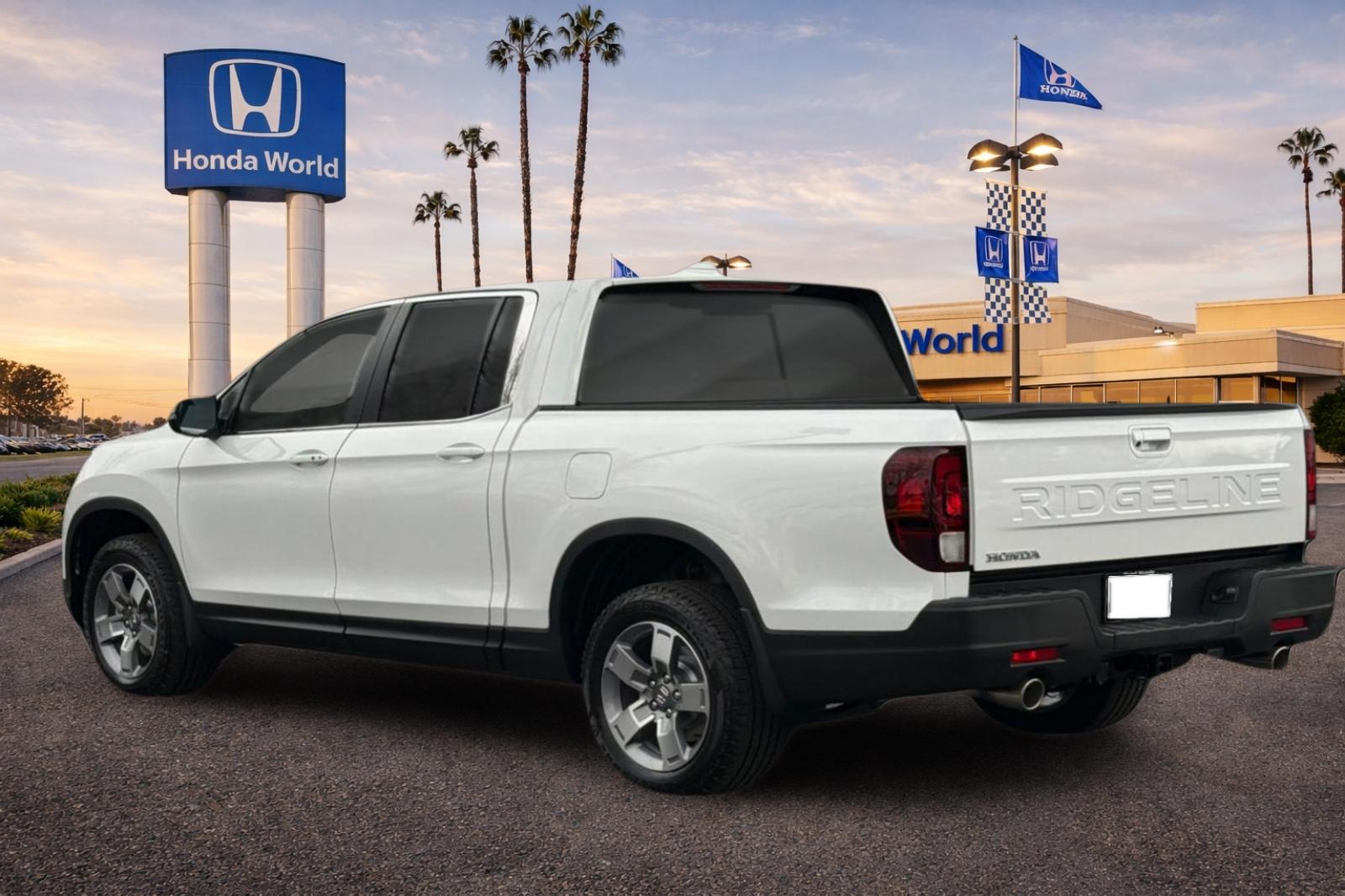 New 2026 Platinum White Pearl Honda RTL image 6