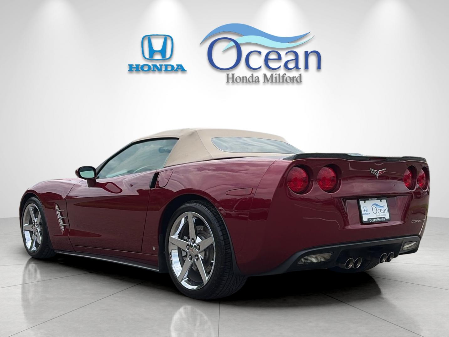 Used 2007 Monterey Red Chevrolet Base image 5