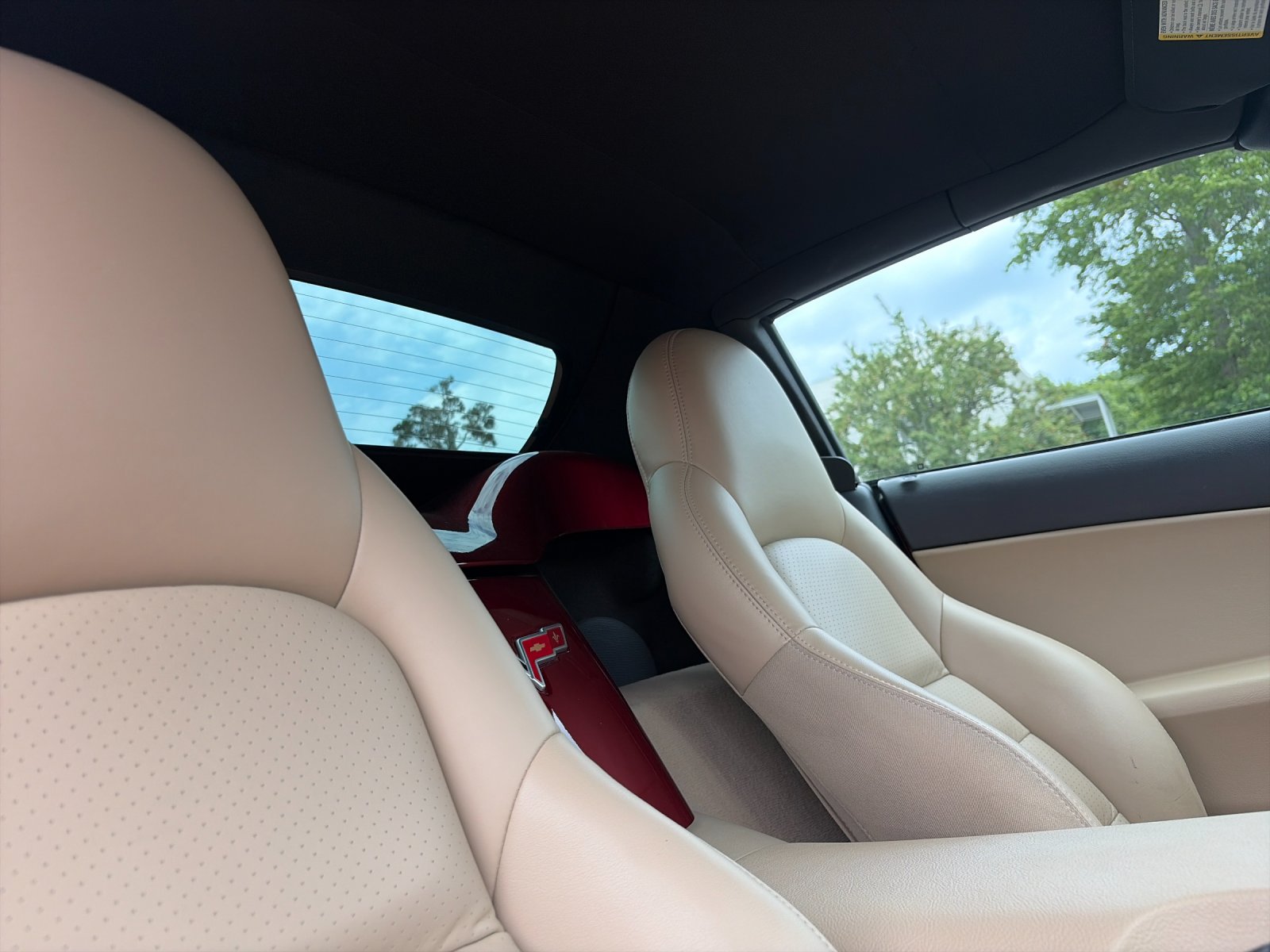 Used 2007 Monterey Red Chevrolet Base image 15