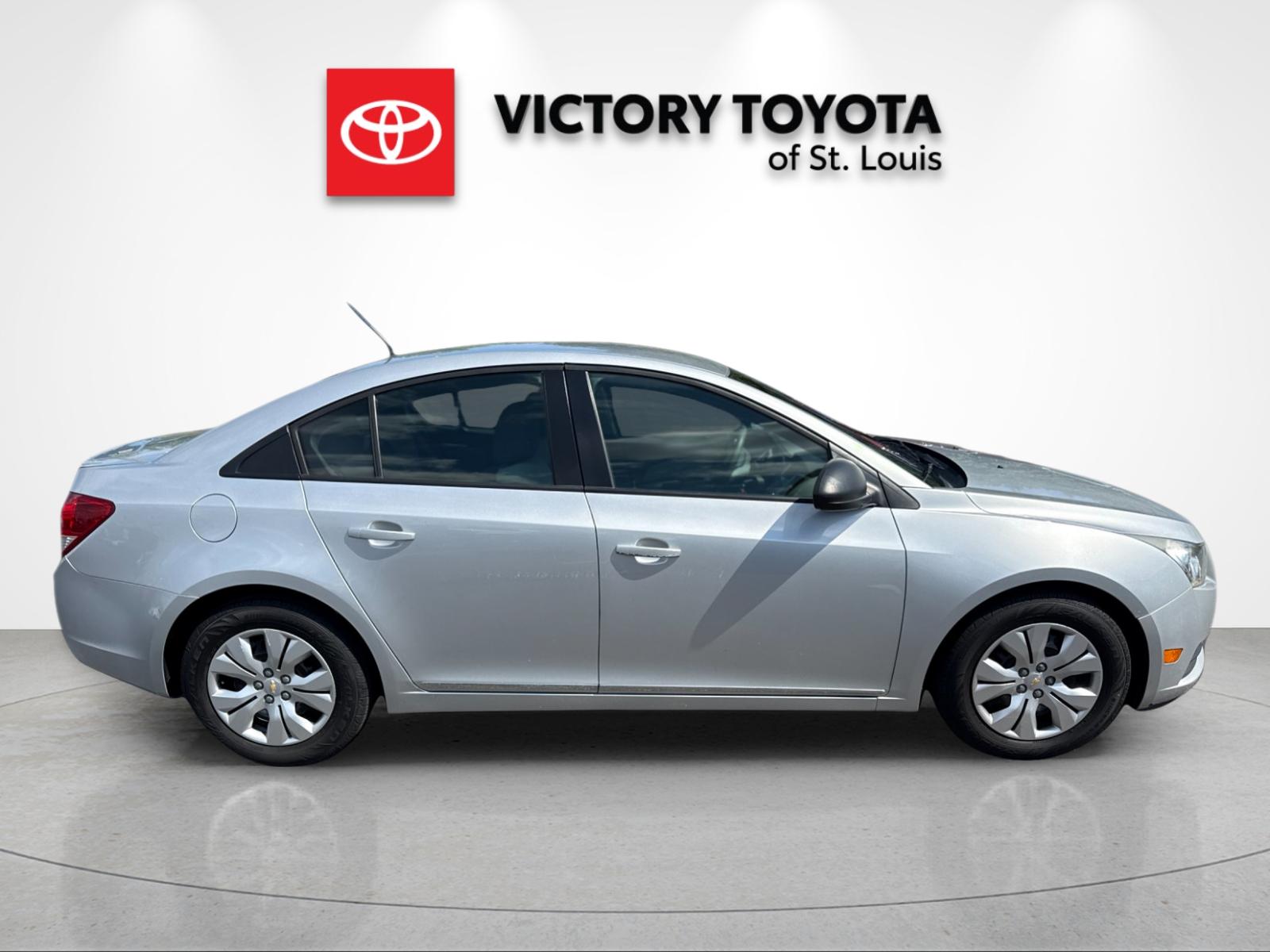 Used 2013 Chevrolet Cruze LS with VIN 1G1PA5SHXD7275781 for sale in St. Louis, MO