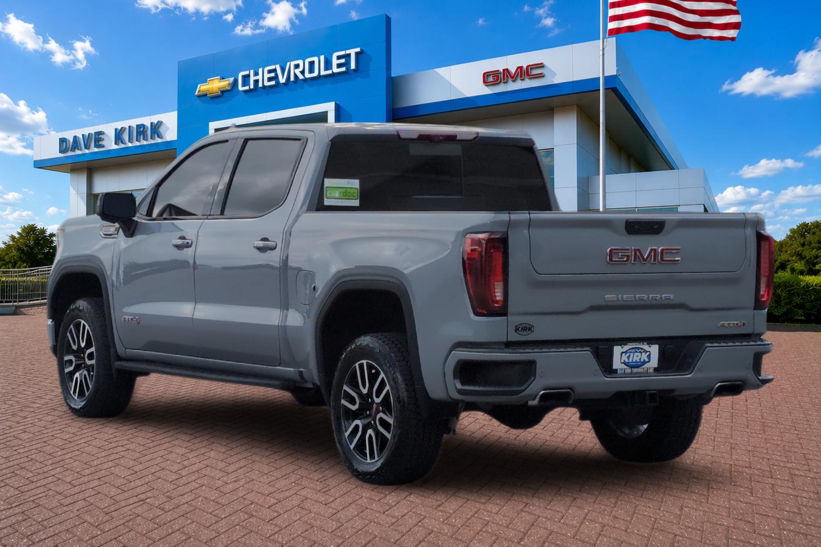 Used 2025 Gray GMC AT4 image 5