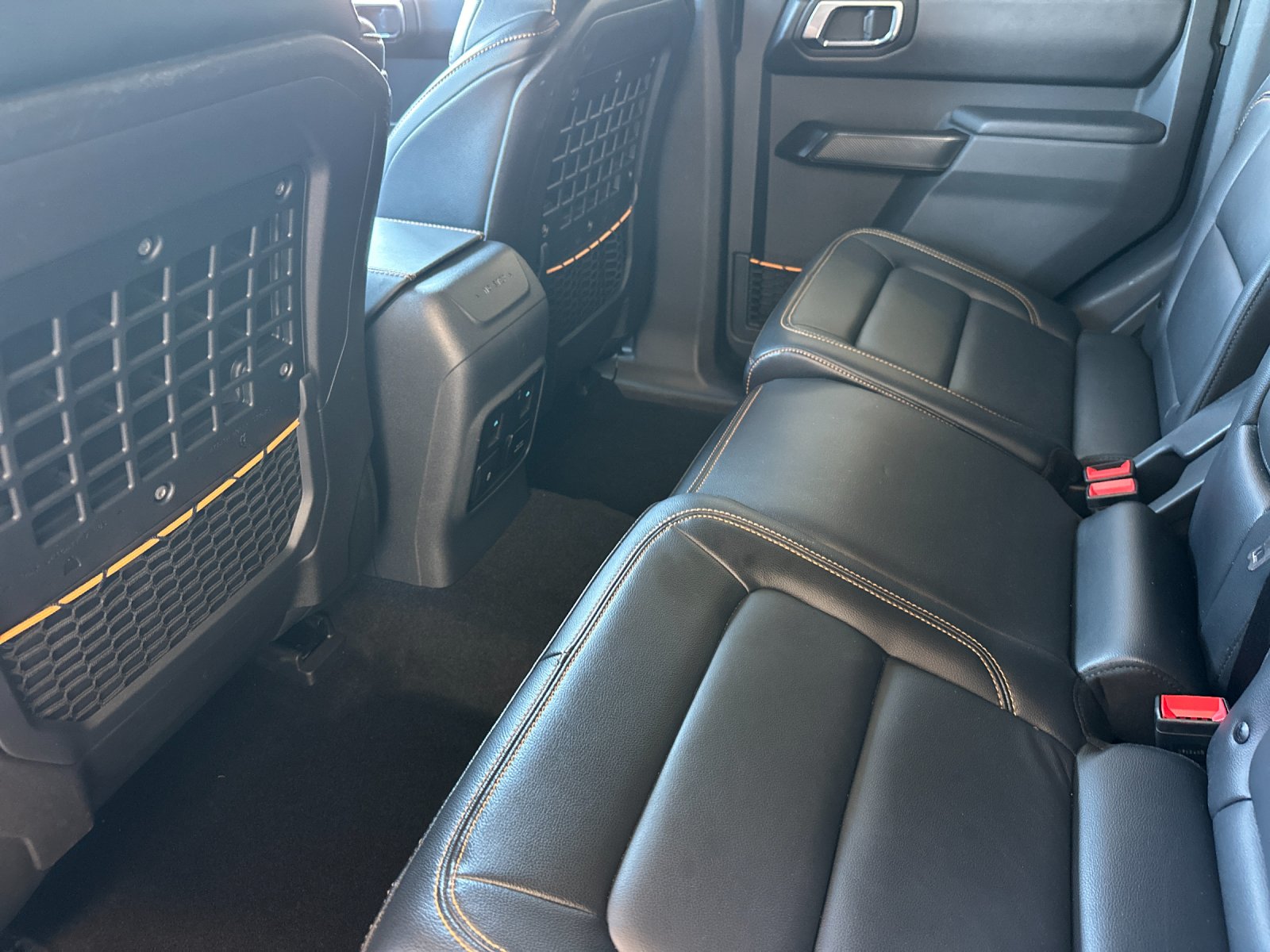 Used 2024 Black Ford Badlands image 11
