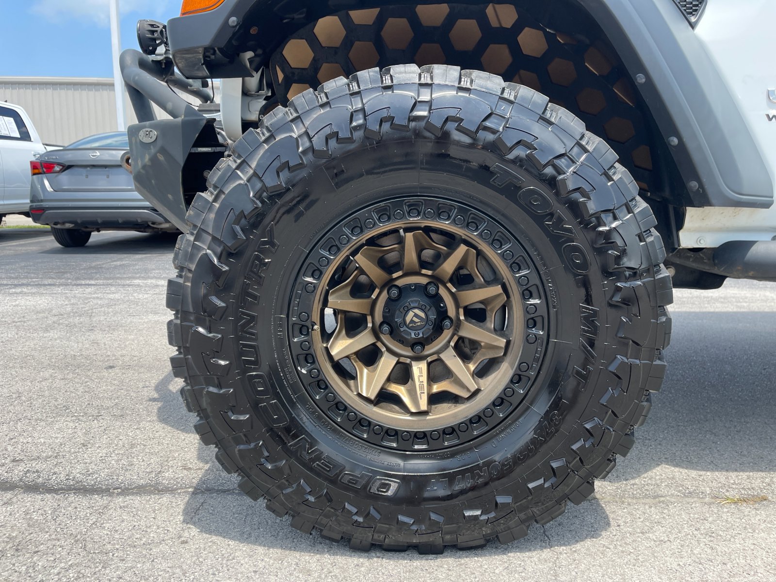 Used 2019 White Jeep Unlimited Sport S image 30