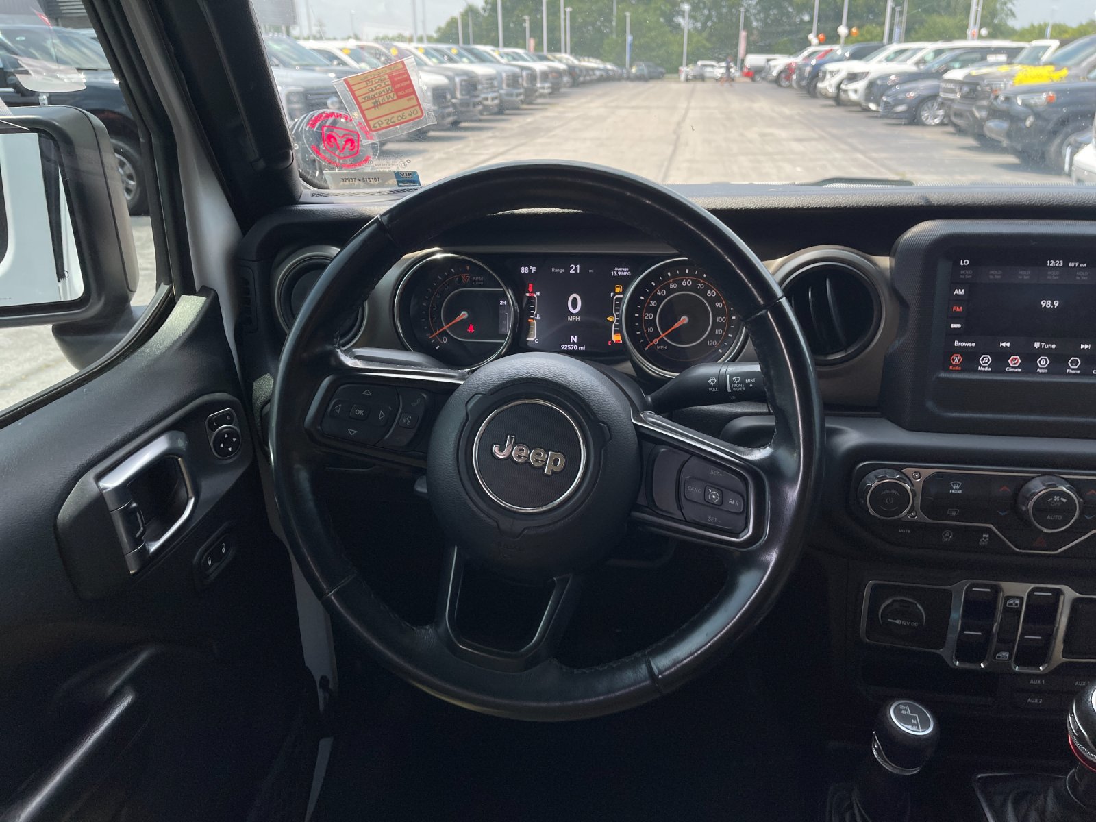 Used 2019 White Jeep Unlimited Sport S image 16