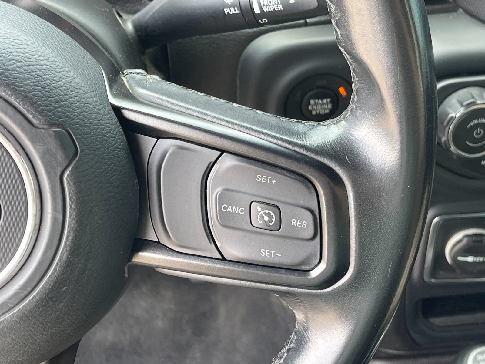 Used 2019 White Jeep Unlimited Sport S image 26