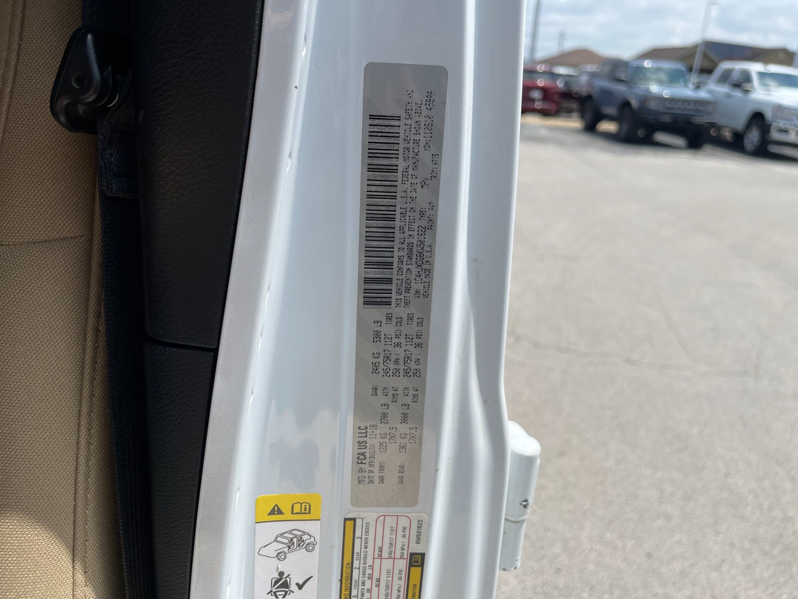 Used 2019 White Jeep Unlimited Sport S image 31
