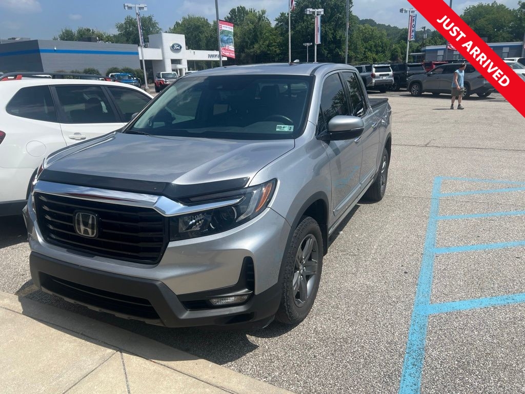 2023 Honda Ridgeline RTL-E AWD's photo